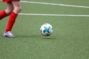 Foam glass for sports infrastructure